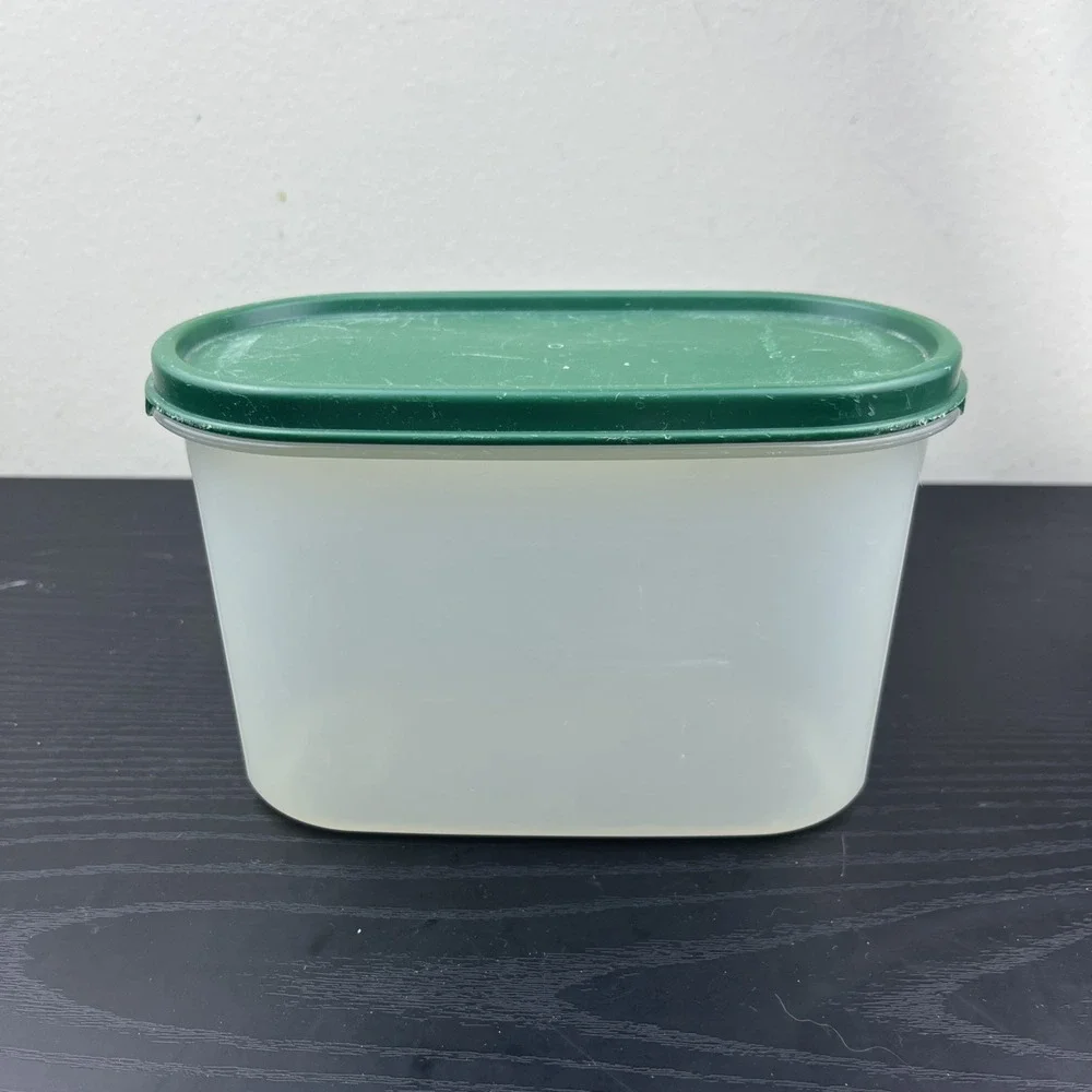 Vintage Tupperware Modular Mate #1612-15 4¾ Cup Container w/ #1616 Green Seal